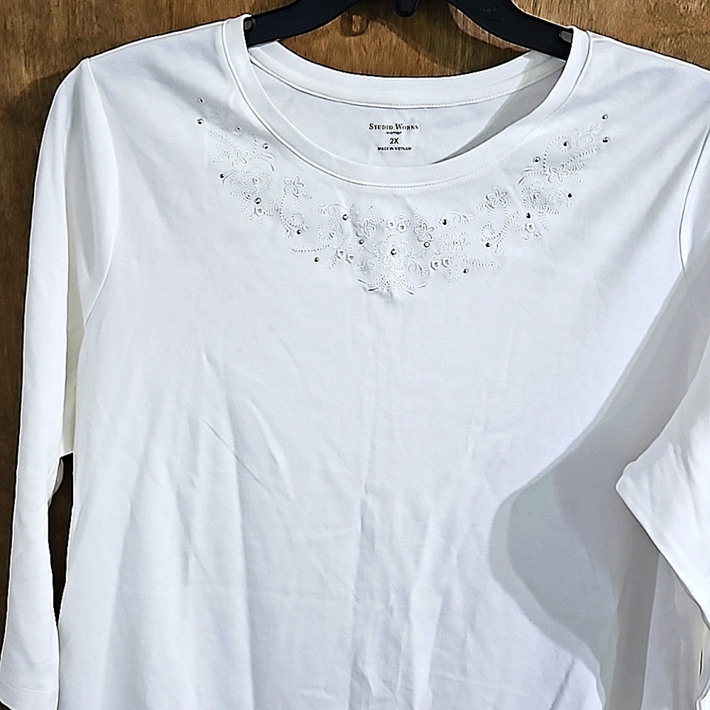 Studio Works 3/4 sleeve white tee size 2X